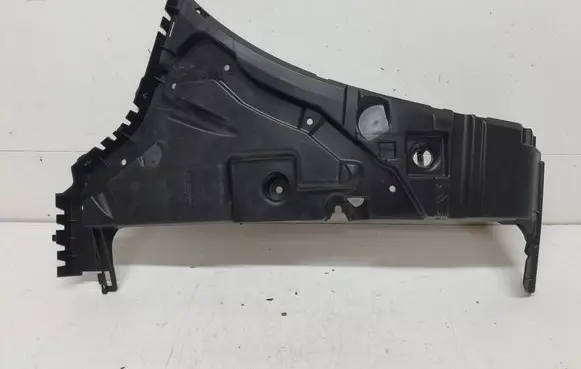 Volvo XC60 Rear bumper mounting bracket 32296033