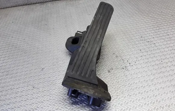 Audi A3 S3 A3 Sportback 8P Accelerator throttle pedal 1K2721503M