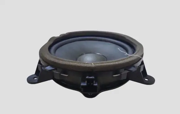 Volvo V70 Rear door speaker 30657445