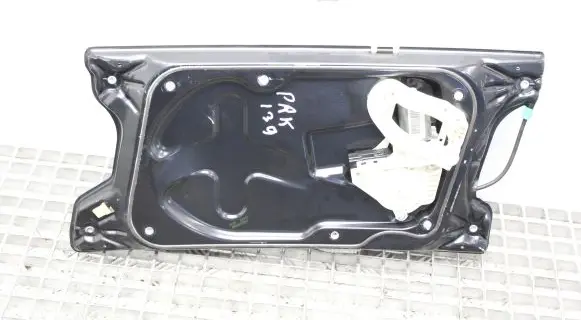 Land Rover Range Rover Sport L320 Front door electric window regulator 
