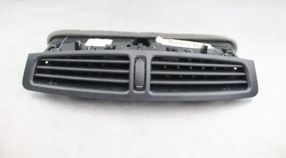 Ford Kuga II Cabin air duct channel FDRAM51R01815ACW 1738289 AM51R01815ACW