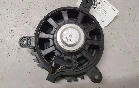 Volvo V70 Rear door speaker 30657444