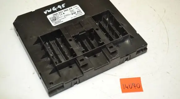 Volkswagen Golf VII Comfort/convenience module 5Q0937086AK F005V01739