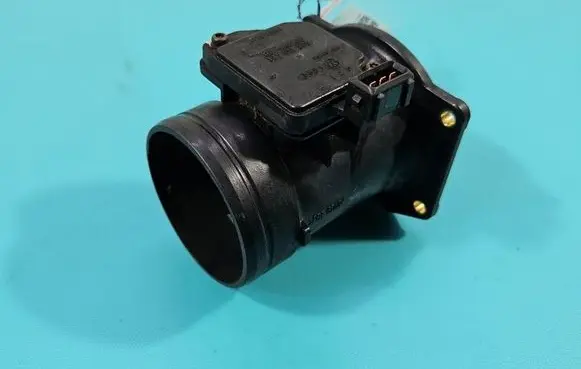 Audi A6 S6 C5 4B Mass air flow meter 058133471 IMPRK1605281