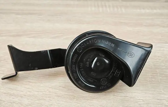Audi A6 C7 Horn signal 4G0951221 4G0951229