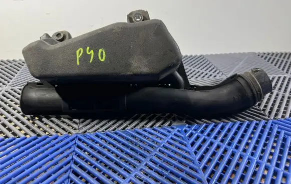 Toyota Auris E180 Intake resonator 177500T010
