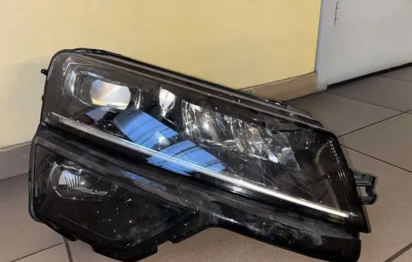 Skoda Karoq Headlight/headlamp 57B941016B