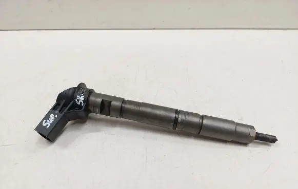 Skoda Superb B6 (3T) Fuel injector 03L130277 0445116030 090622