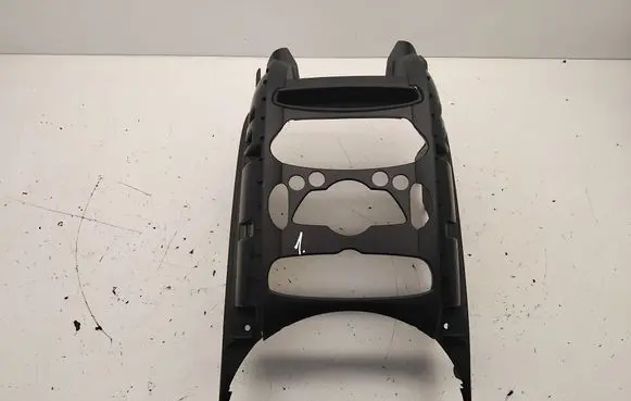 Mini Cooper Countryman R60 Radio/GPS head unit trim 9804938 30021970