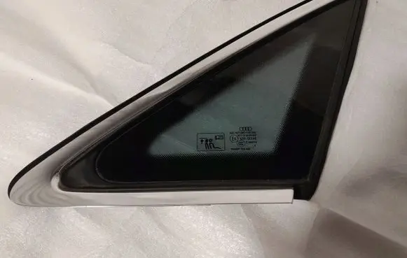 Audi A3 S3 8V Rear side window 8V5845300K