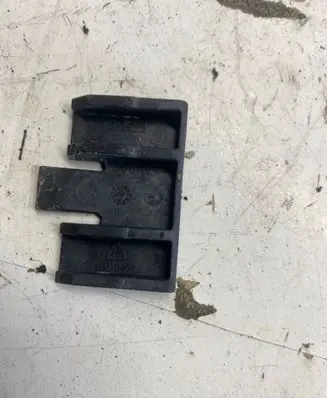 Ford Focus Battery box tray 3M5110A792AB