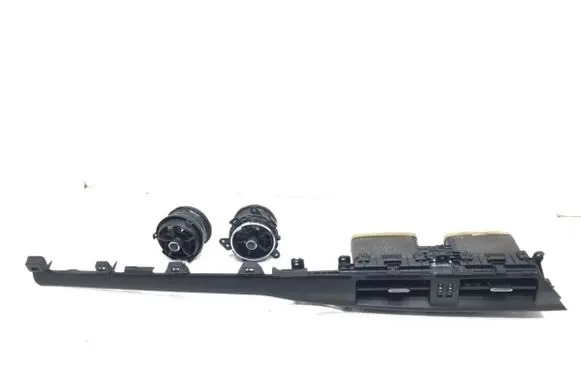 Dashboard side air vent grill/cover trim