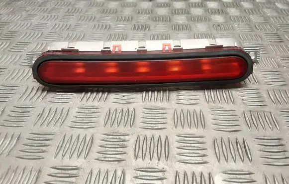 Toyota Corolla Verso AR10 Third/center stoplight 815700F011
