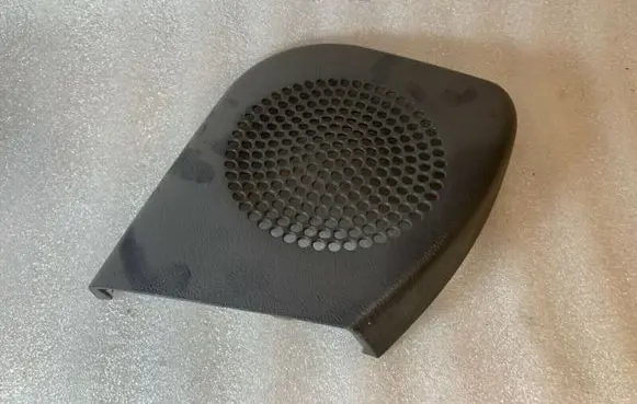 Mercedes-Benz A W168 Front door speaker cover trim 1687270288