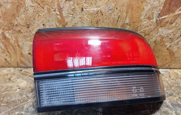 Mitsubishi Sigma Rear/tail lights 043-1009