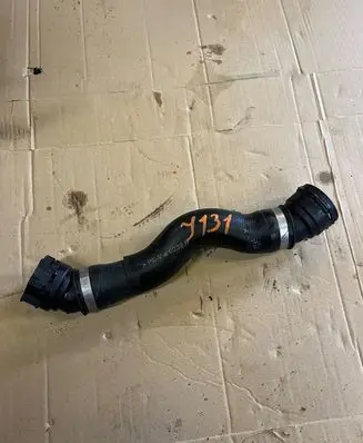 BMW 7 G11 G12 Engine coolant pipe/hose 17128572906