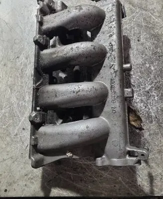 Renault Laguna II Intake manifold 8200257339