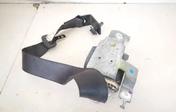 Dodge Journey Rear seatbelt 608163101a