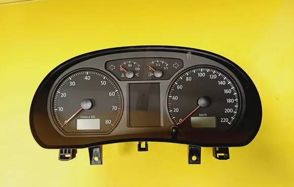 Volkswagen Polo IV 9N3 Speedometer (instrument cluster) 6Q0920803B