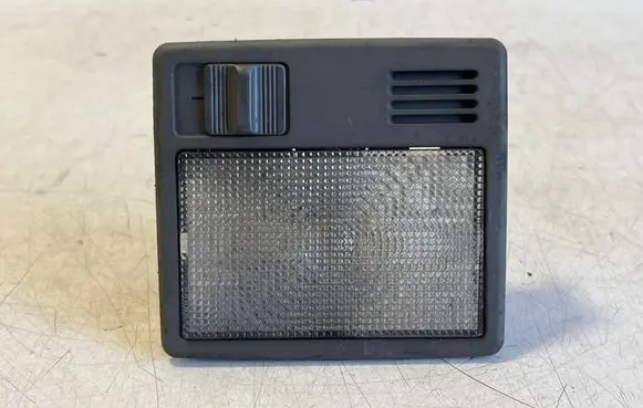 Audi 80 90 S2 B4 Front seat light 443947105E