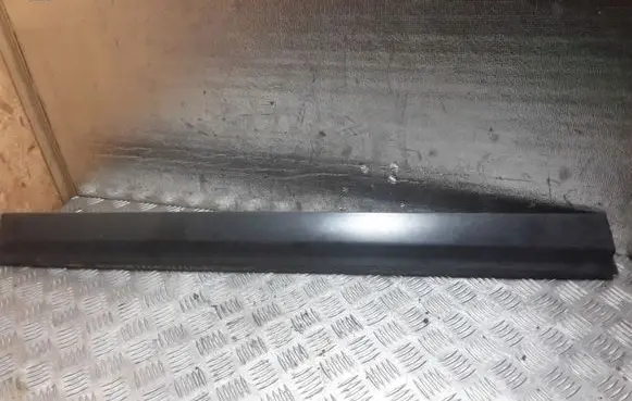 Citroen C4 I Front door trim (molding)