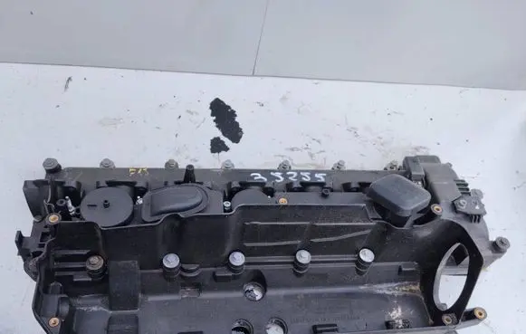 BMW 5 E39 Rocker cam cover 7787980 0928400458