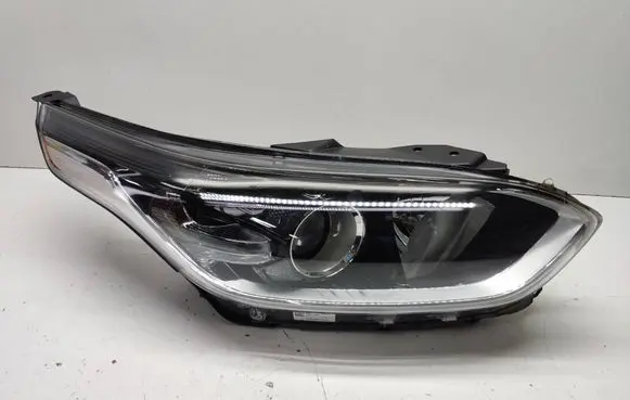 KIA Ceed Headlight/headlamp J792111020 J792121040 92102j7050