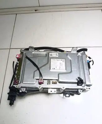 Tesla Model Y Other devices 168443500D QNT220042000YF