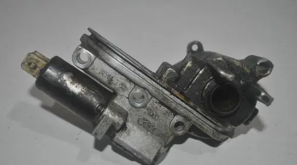 Audi A6 S6 C5 4B Timing belt/chain tensioner 078109088C