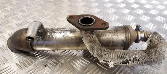 Ford Focus EGR valve cooler 2M5Q9F464AA