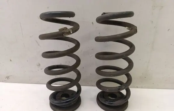 Audi A3 S3 8V Rear coil spring 5Q0511115