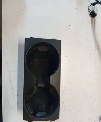 Volvo XC60 Cup holder front 343983