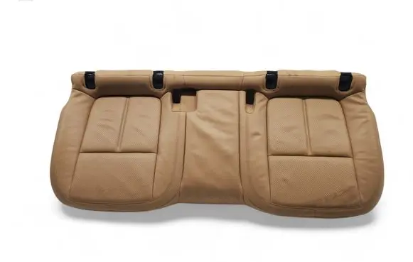 Porsche Macan (95B) Rear seat 