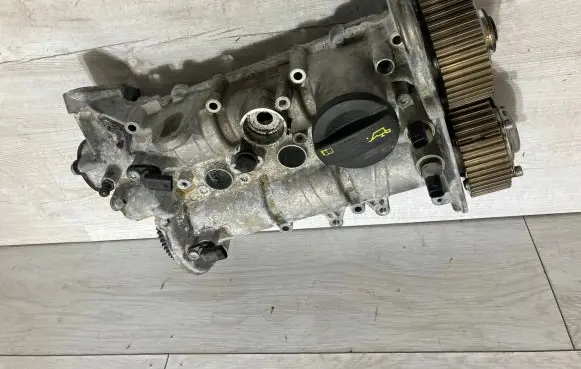 Skoda Rapid (NH) Camshaft 04c103479k