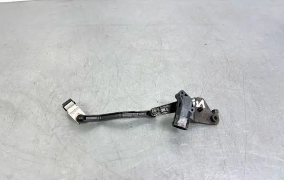 BMW 3 G20 G21 Headlight/headlamp level sensor 6895466 6878575 25496911
