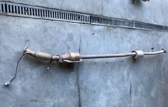 Hyundai Tucson TL Muffler ending 01500