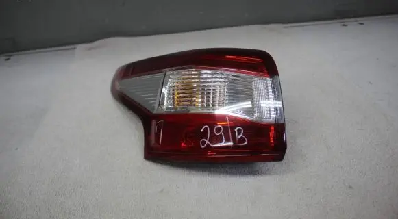 Nissan Qashqai Rear/tail lights 22018013