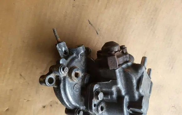 Citroen C4 Grand Picasso Fuel injection high pressure pump 9674984480 9674992180 65740