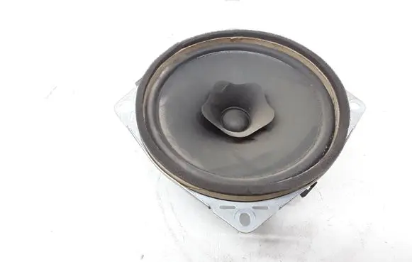 Hyundai Santa Fe Parcel shelf speaker 