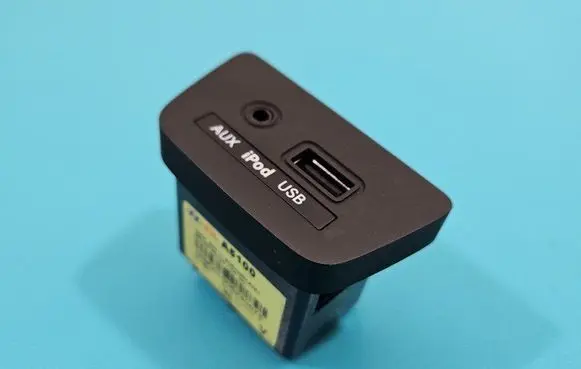 Hyundai i30 USB socket connector 96120-A5100 IMPRK1512416