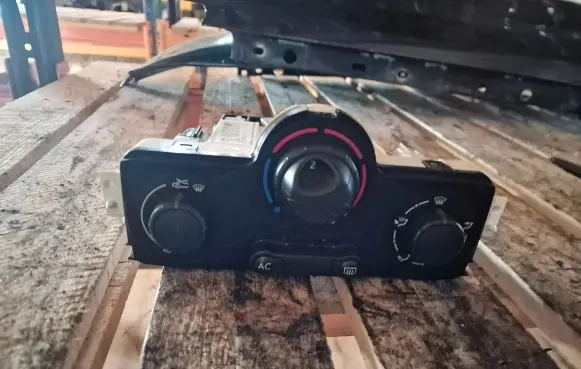 Renault Megane II Climate control unit