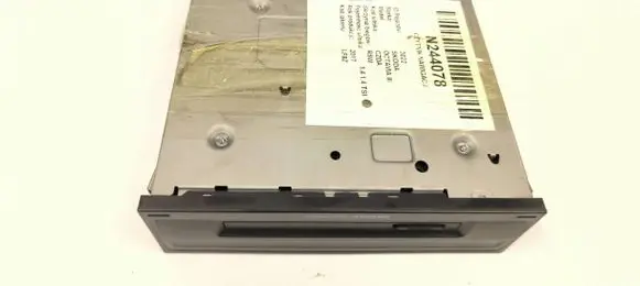 Skoda Octavia Mk3 (5E) CD/DVD changer 5Q0035840B
