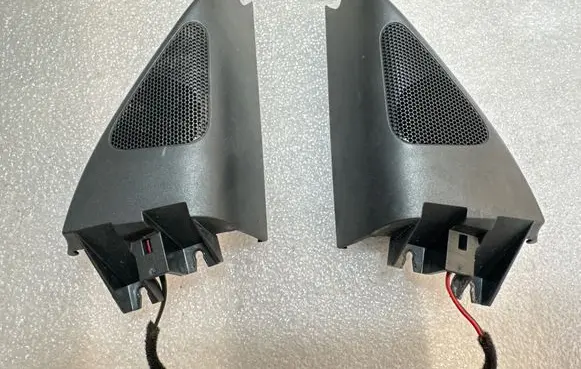 Volkswagen PASSAT B6 Front door high frequency speaker 3C0035411