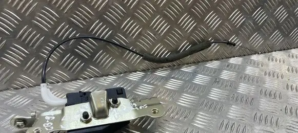 Volvo S60 Seat back rest lock catch 