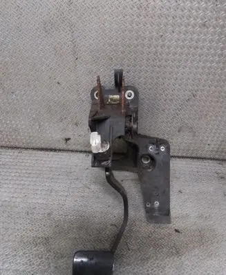 Renault Laguna II Brake pedal 07010022