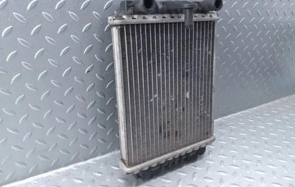 Audi A8 S8 D4 4H Coolant radiator 8K0121212B
