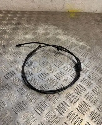 KIA Sportage Fuel cap flap release cable F19008e14