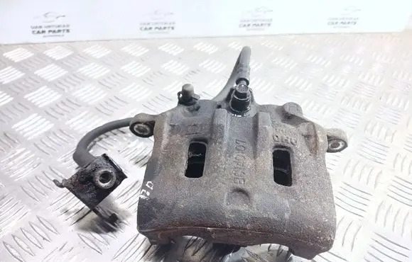 Chevrolet Captiva Front brake caliper