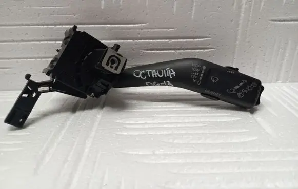 Skoda Octavia Mk2 (1Z) Wiper control stalk 1K0953519J