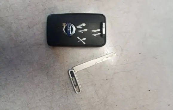 Volvo XC60 Ignition key/card 8676873